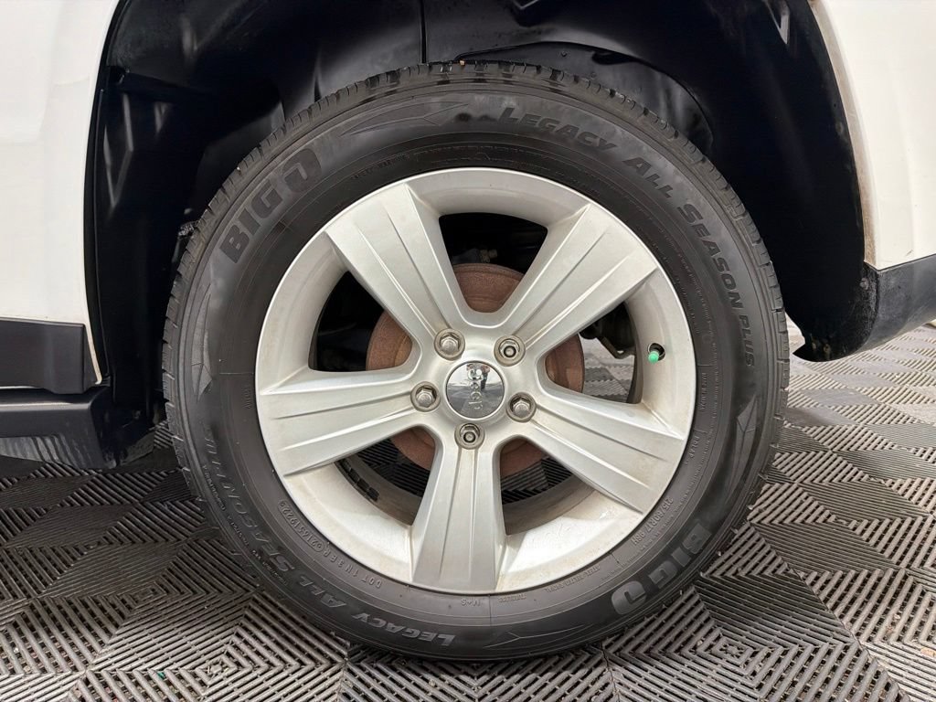 Used 2016 Jeep Compass Sport w/ Power Value Group FWD image 32