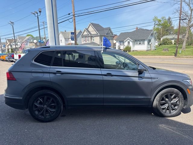 Used 2024 Volkswagen Tiguan SE AWD/4WD image 5
