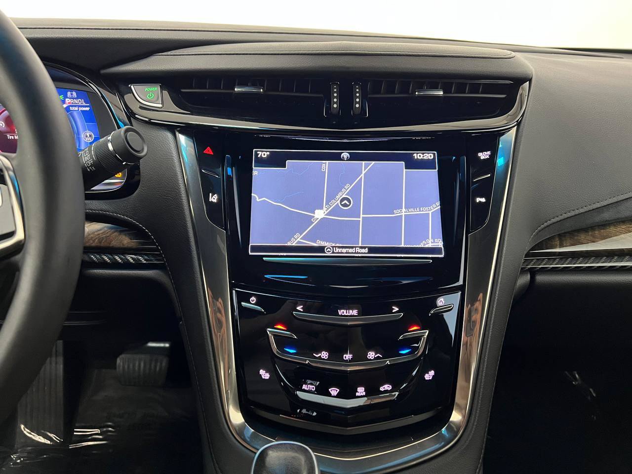 Used 2016 Cadillac ELR FWD image 17