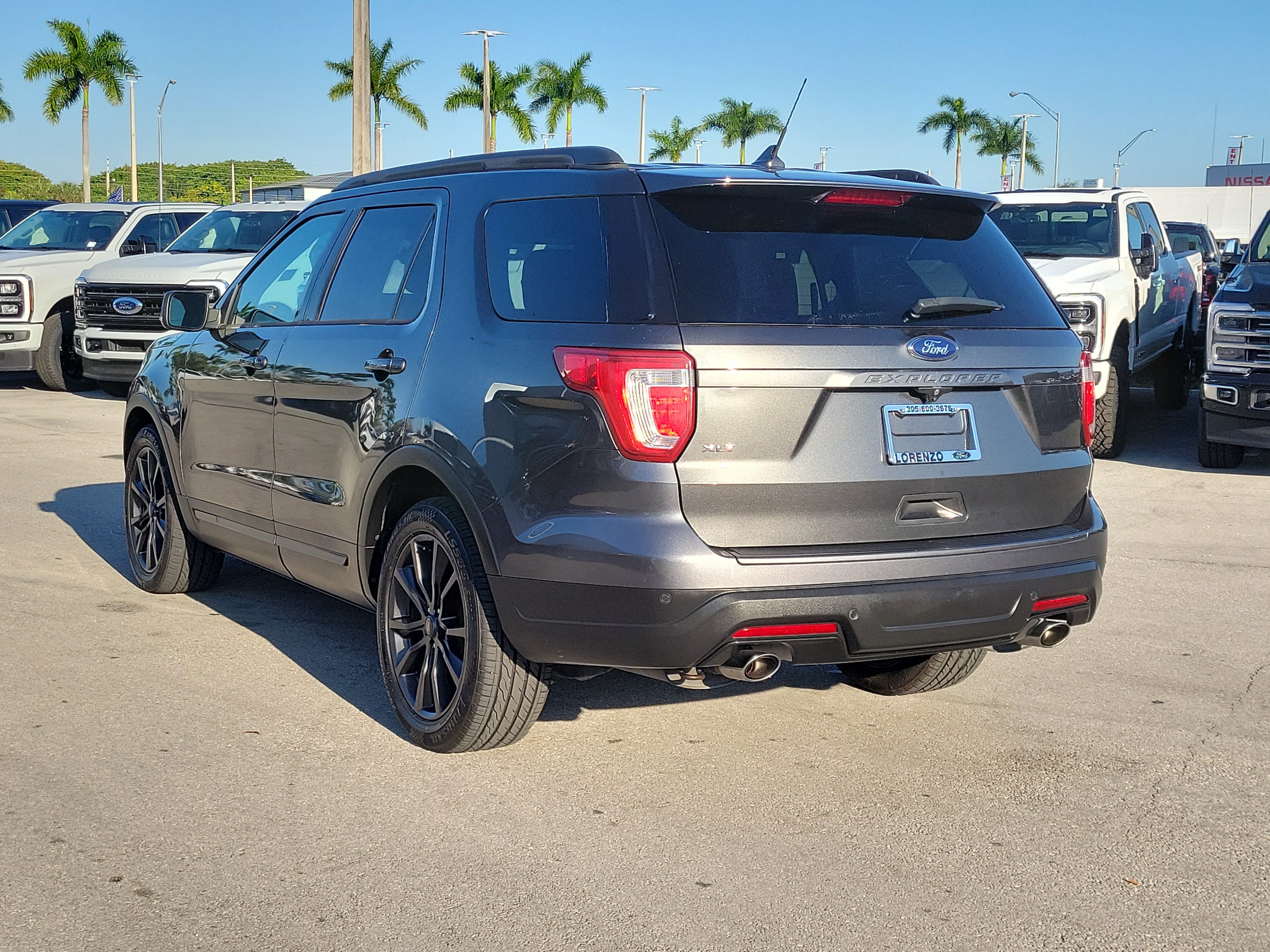 Used 2019 Ford Explorer XLT w/ Equipment Group 202A image 7