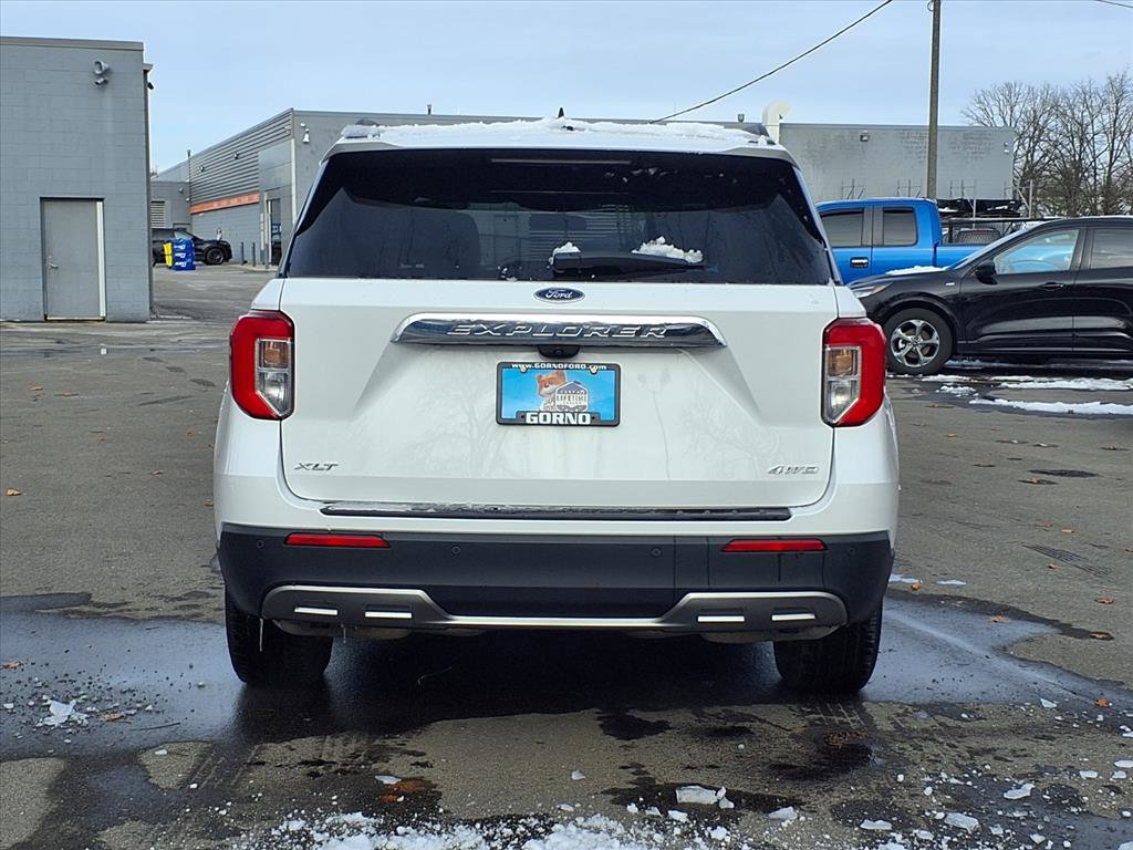 Used 2021 Ford Explorer XLT w/ Equipment Group 202A image 22