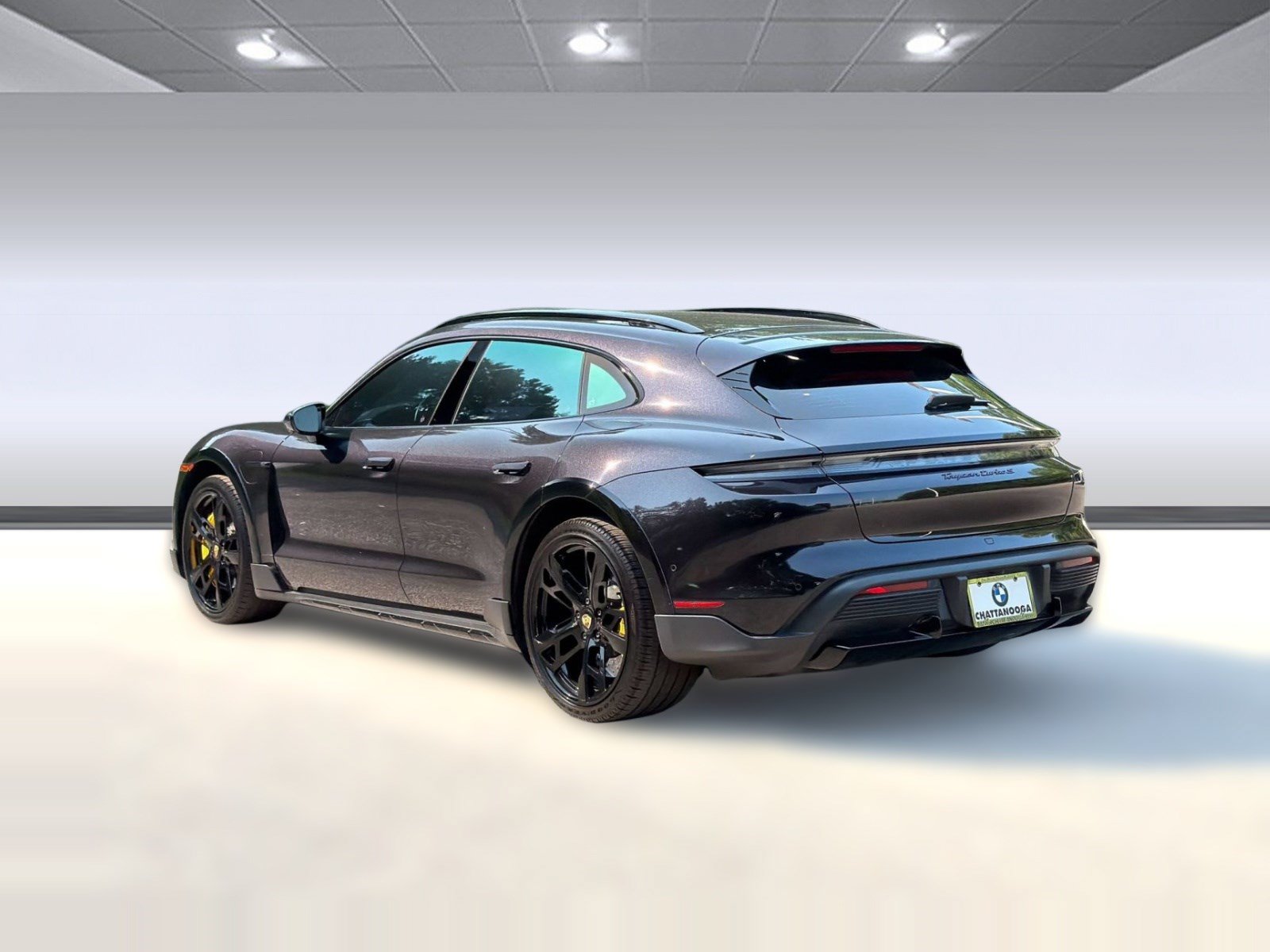 Used 2022 Porsche Taycan Turbo AWD/4WD image 3