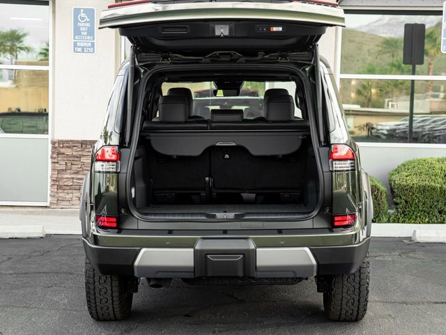 Used 2025 Lexus GX 550 image 21