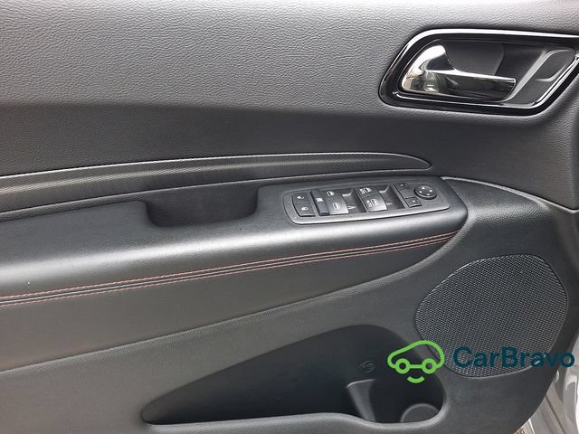Used 2025 Dodge Durango GT AWD/4WD image 13