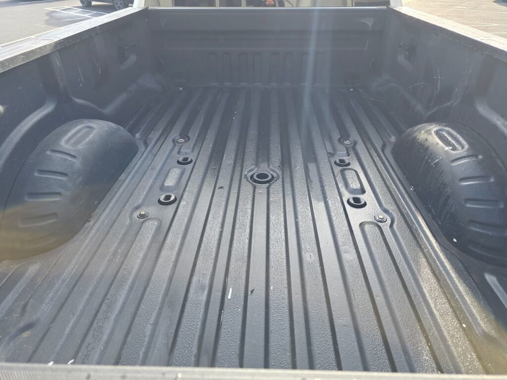 Used 2021 Ford F350 Platinum image 11