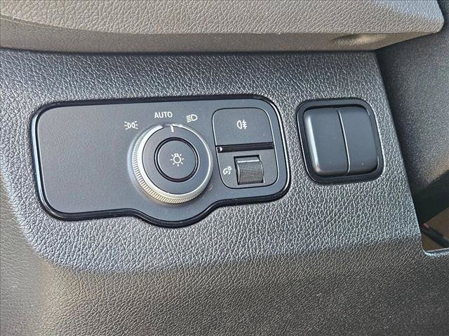 Used 2023 Mercedes-Benz Sprinter 2500 image 12