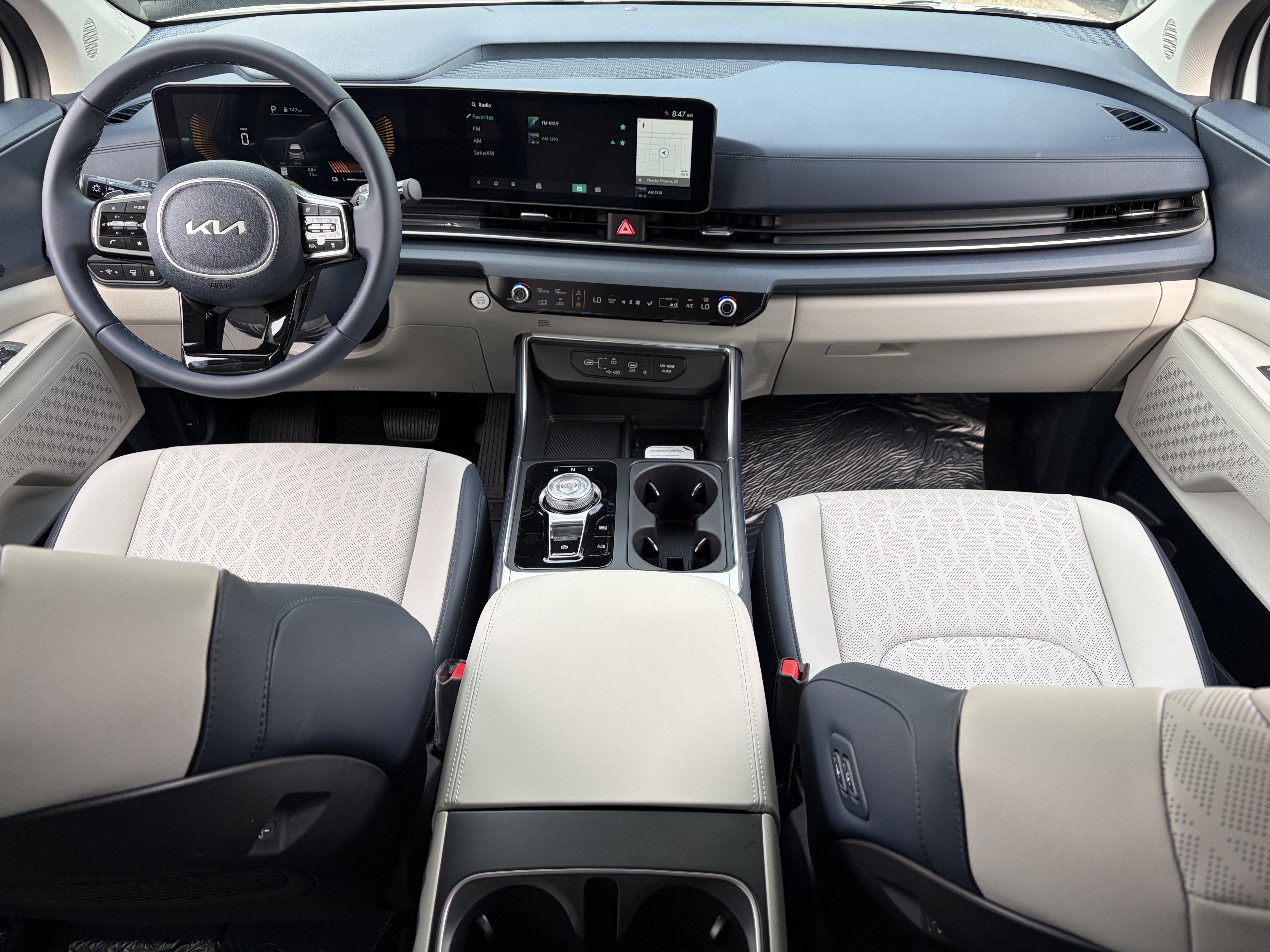 New 2026 Kia Carnival EX FWD image 13
