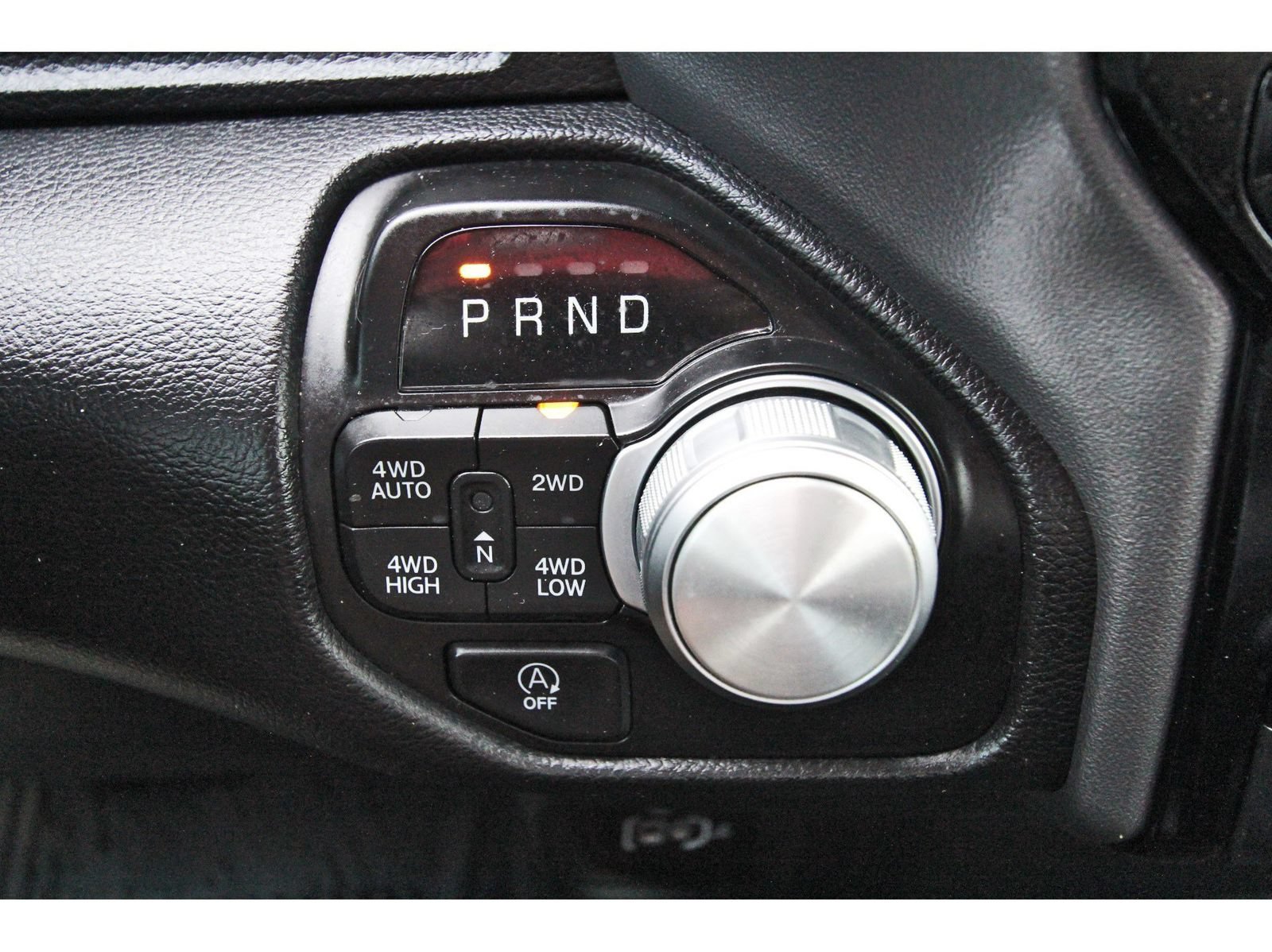 Used 2023 RAM 1500 Laramie AWD/4WD image 22