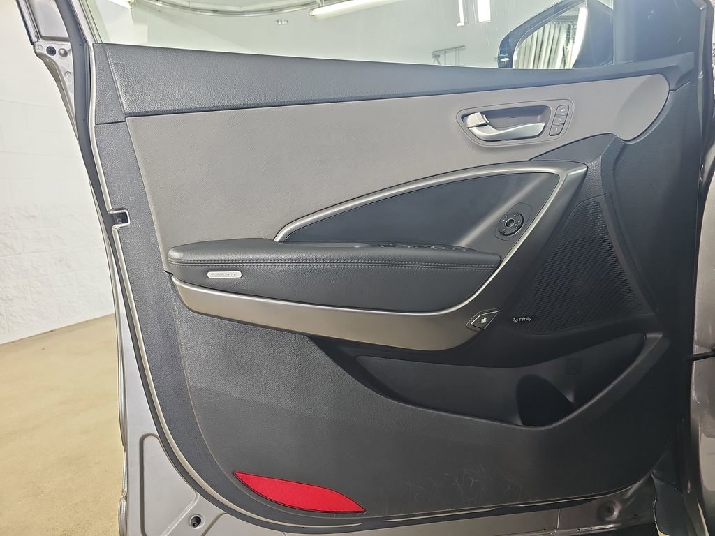 Used 2018 Hyundai Santa Fe Sport w/ 2.4L Tech Package 04 FWD image 31