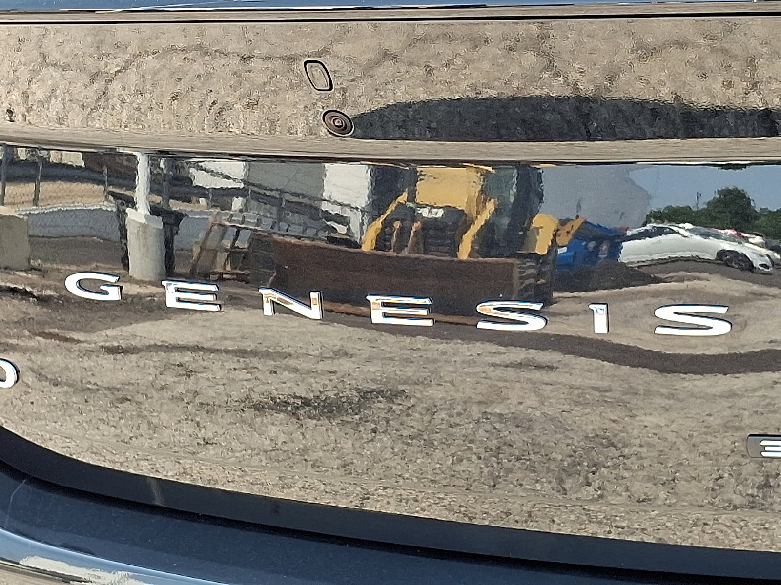 Used 2025 Genesis G70 3.3T Advanced image 30