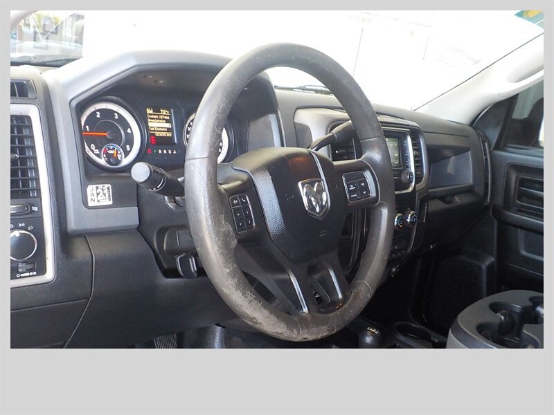 Used 2014 RAM 3500 Tradesman w/ Chrome Appearance Group AWD/4WD image 6