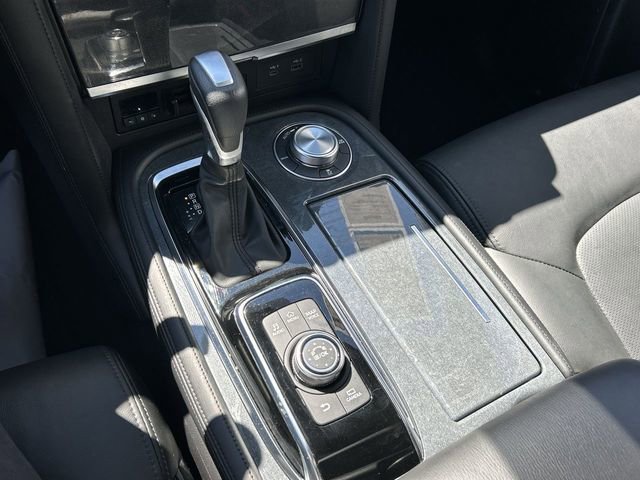 Used 2023 Nissan Armada SL w/ Midnight Edition Package image 23