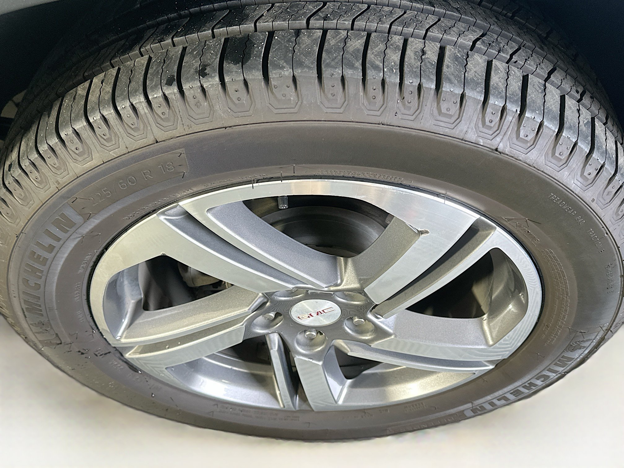 Used 2020 GMC Terrain SLT w/ Preferred Package AWD/4WD image 11