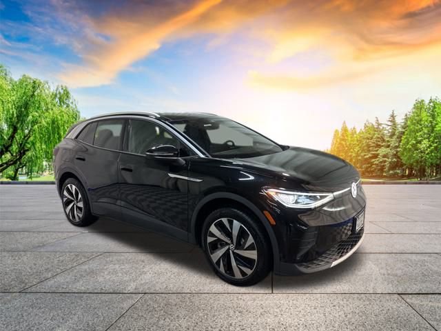 Certified 2021 Volkswagen ID.4 Pro S w/ Gradient Package image 2