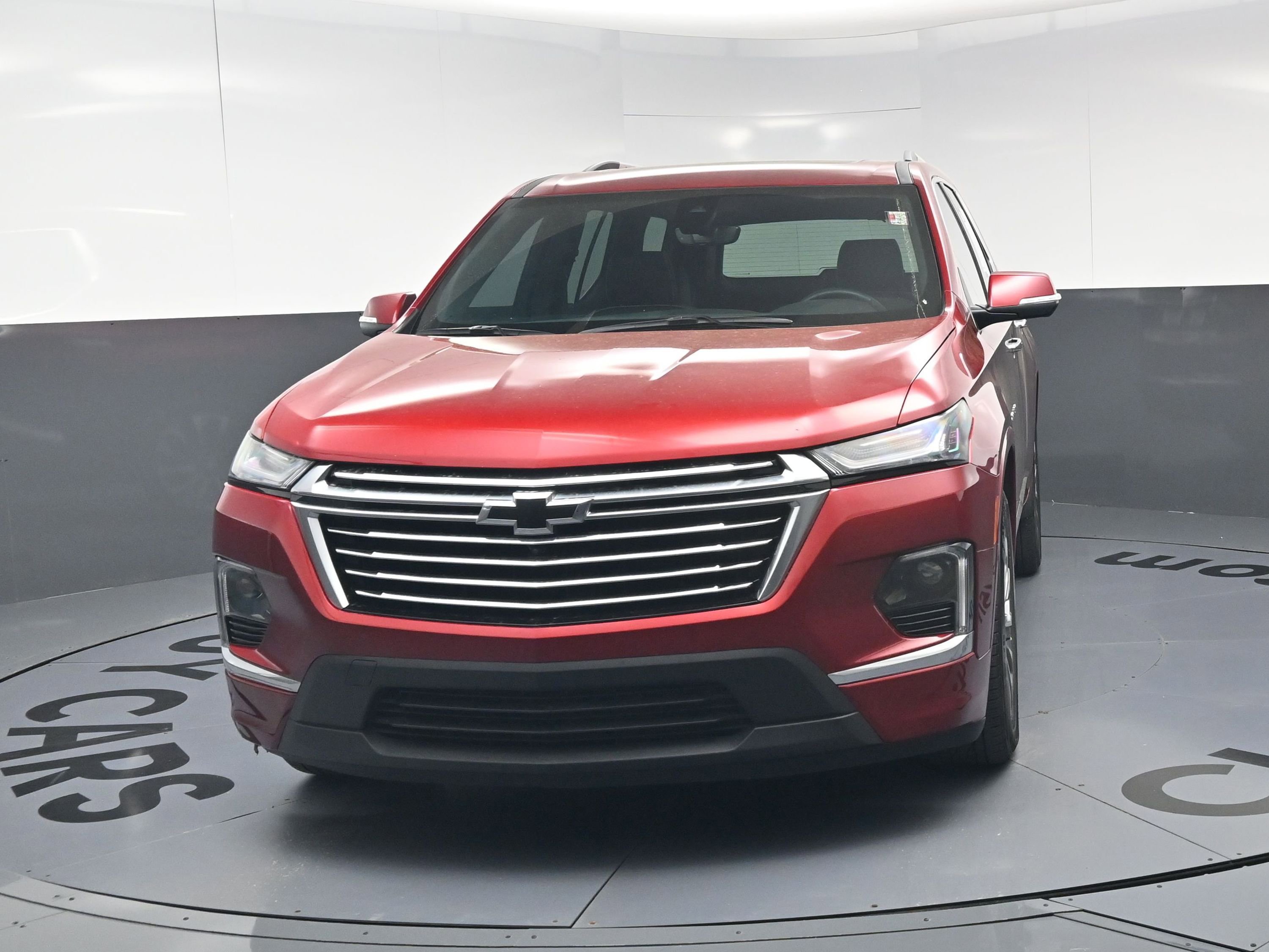 Used 2023 Chevrolet Traverse Premier w/ LPO, Floor Liner Package image 5