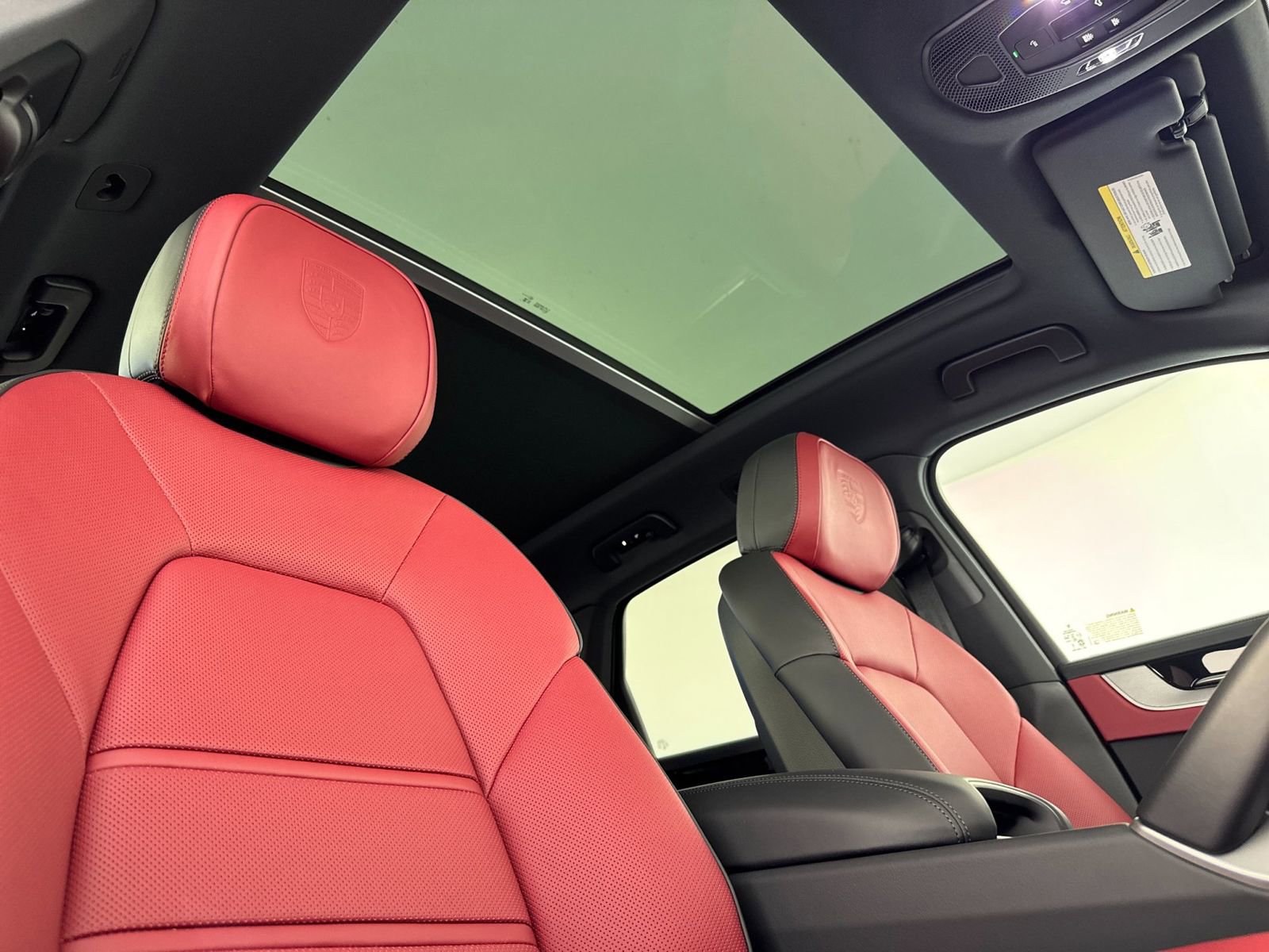 New 2026 Porsche Cayenne S image 19