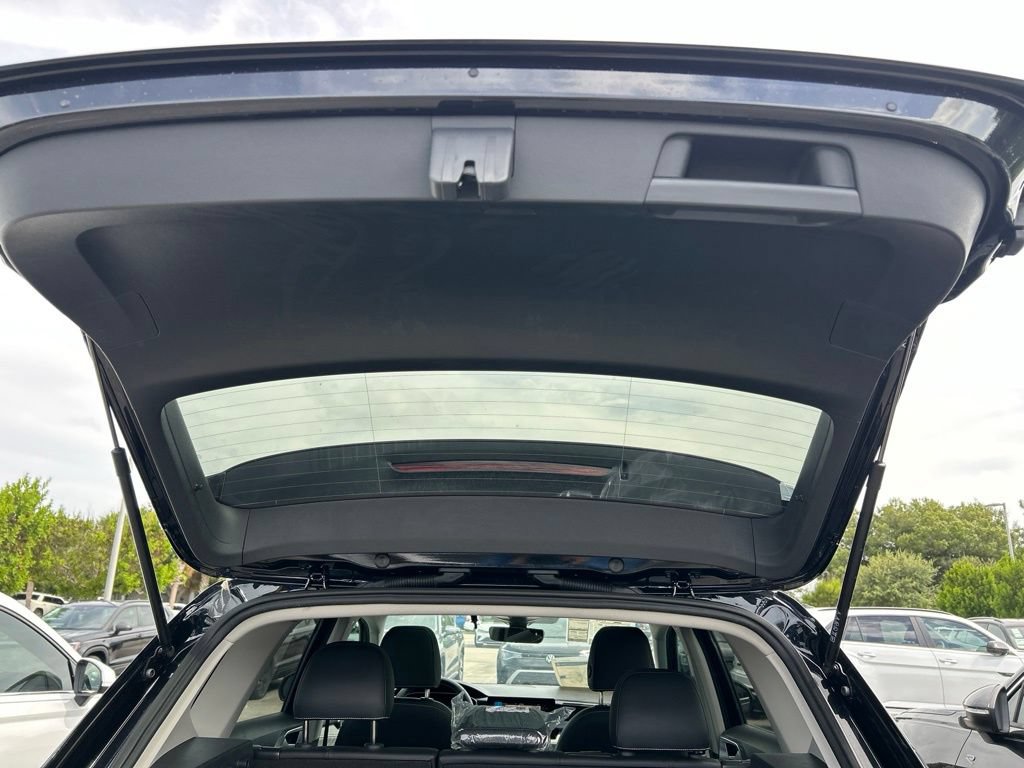 New 2026 Volkswagen Taos SEL AWD/4WD image 54