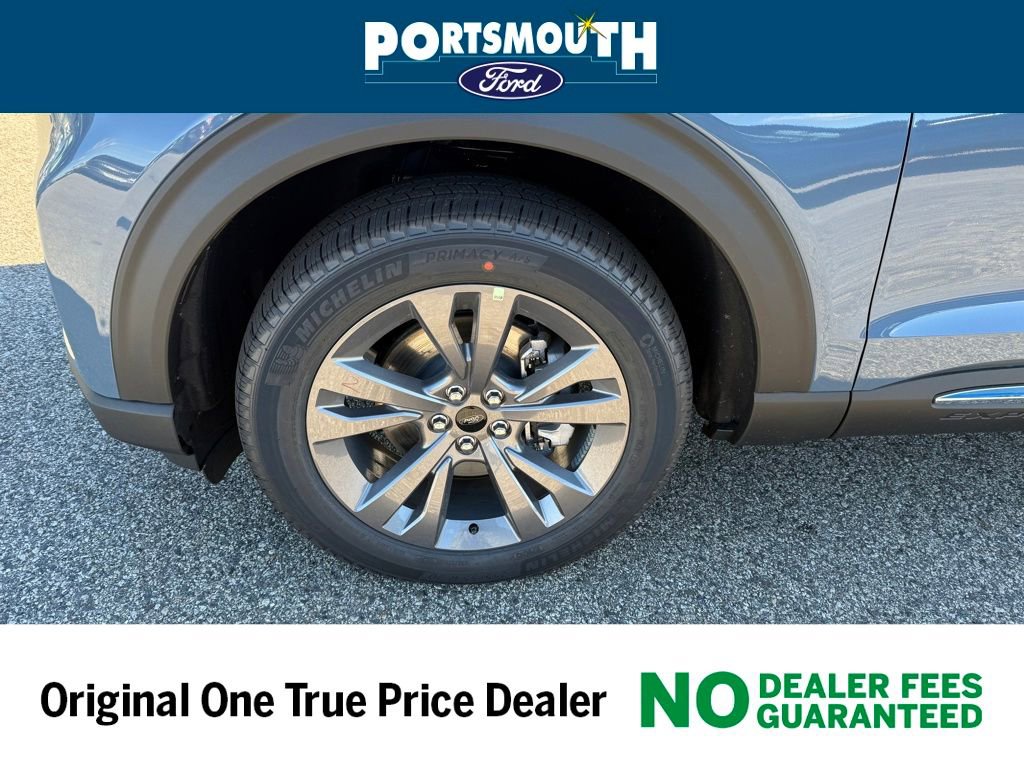 New 2025 Ford Explorer Active w/ Active Comfort Package image 28