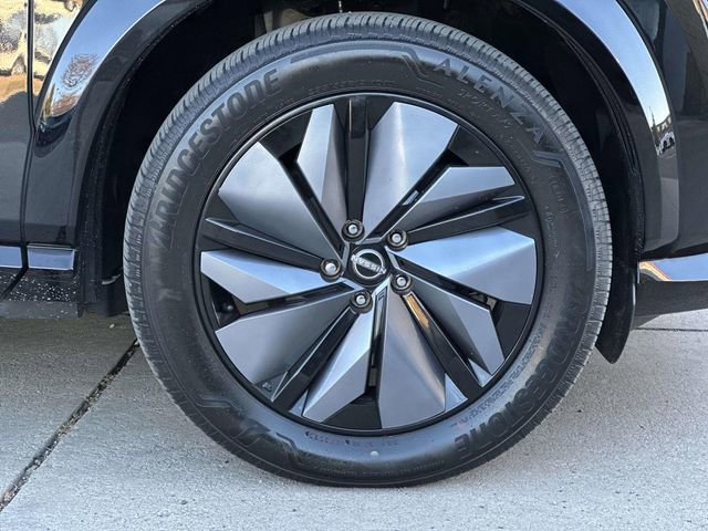 Used 2023 Nissan Ariya AWD image 8