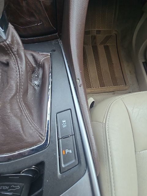 Used 2010 Cadillac SRX Luxury AWD/4WD image 28