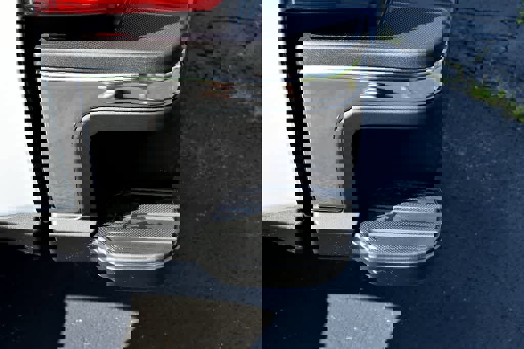 New 2025 Ford F350 XLT image 10