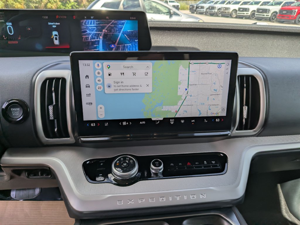New 2027 Ford Expedition Active RWD image 20