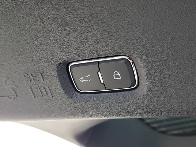 New 2026 Ford Expedition Active image 11
