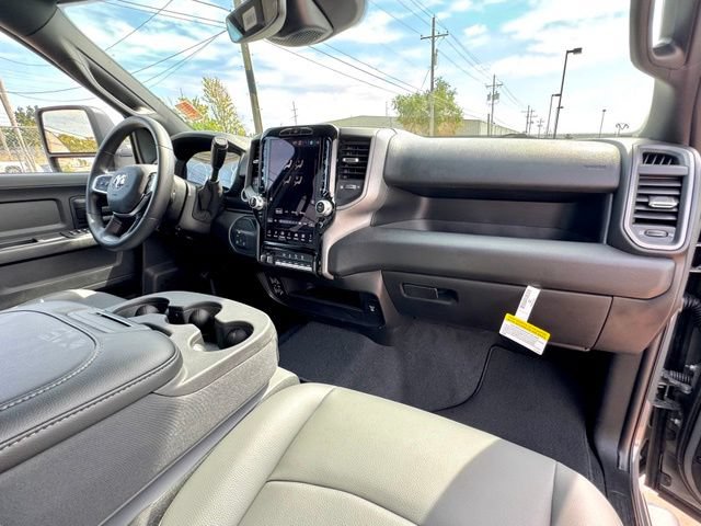 New 2027 RAM 3500 Tradesman AWD/4WD image 14
