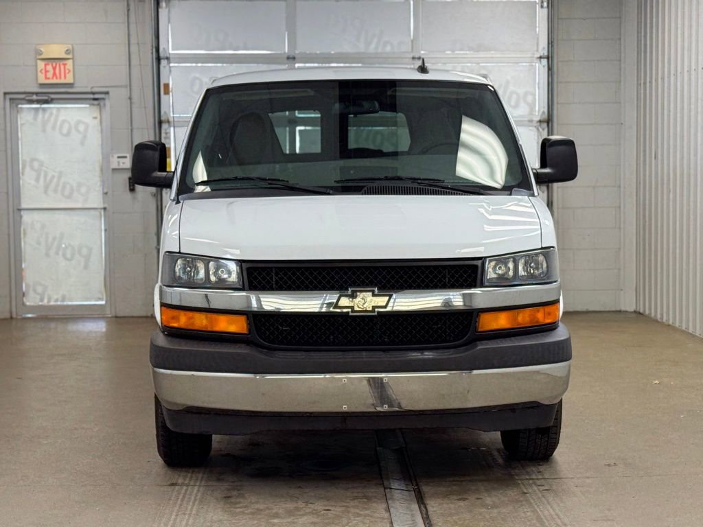 Used 2017 Chevrolet Express 3500 LT w/ LT Preferred Equipment Group image 2