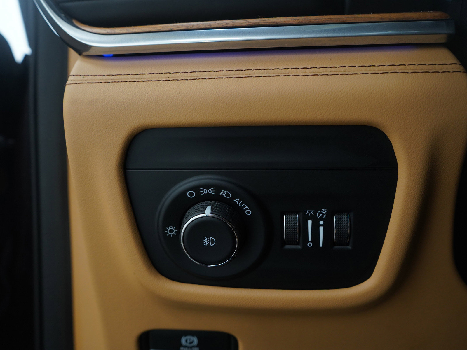 Used 2022 Jeep Grand Cherokee L Summit image 28