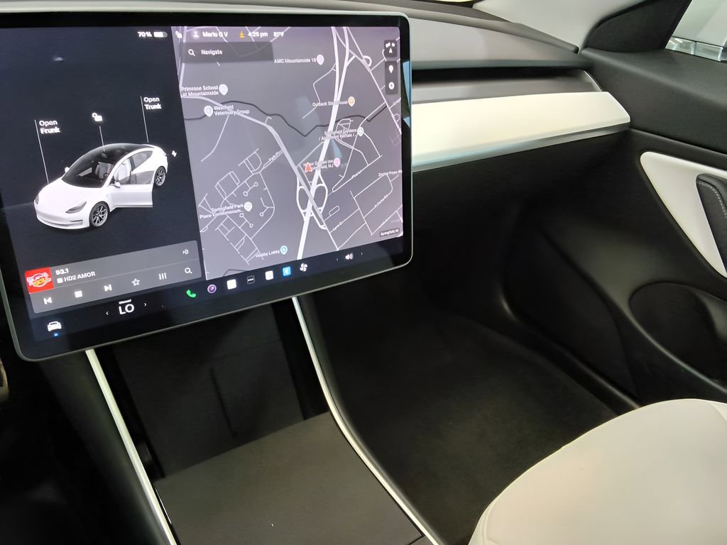 Used 2020 Tesla Model 3 Long Range AWD/4WD image 16