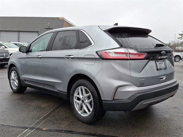 Used 2024 Ford Edge SEL image 4