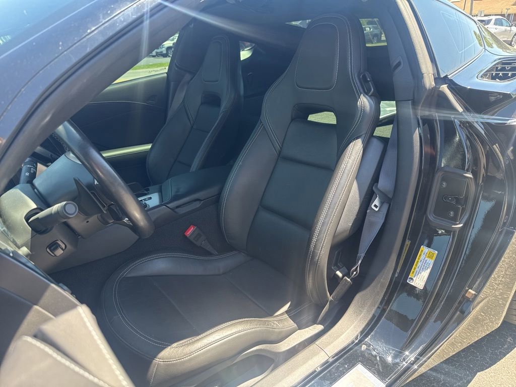 Used 2014 Chevrolet Corvette Stingray Coupe RWD image 21