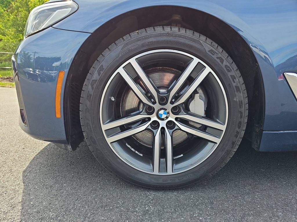 Certified 2023 BMW 530i xDrive w/ Premium Package AWD/4WD image 24