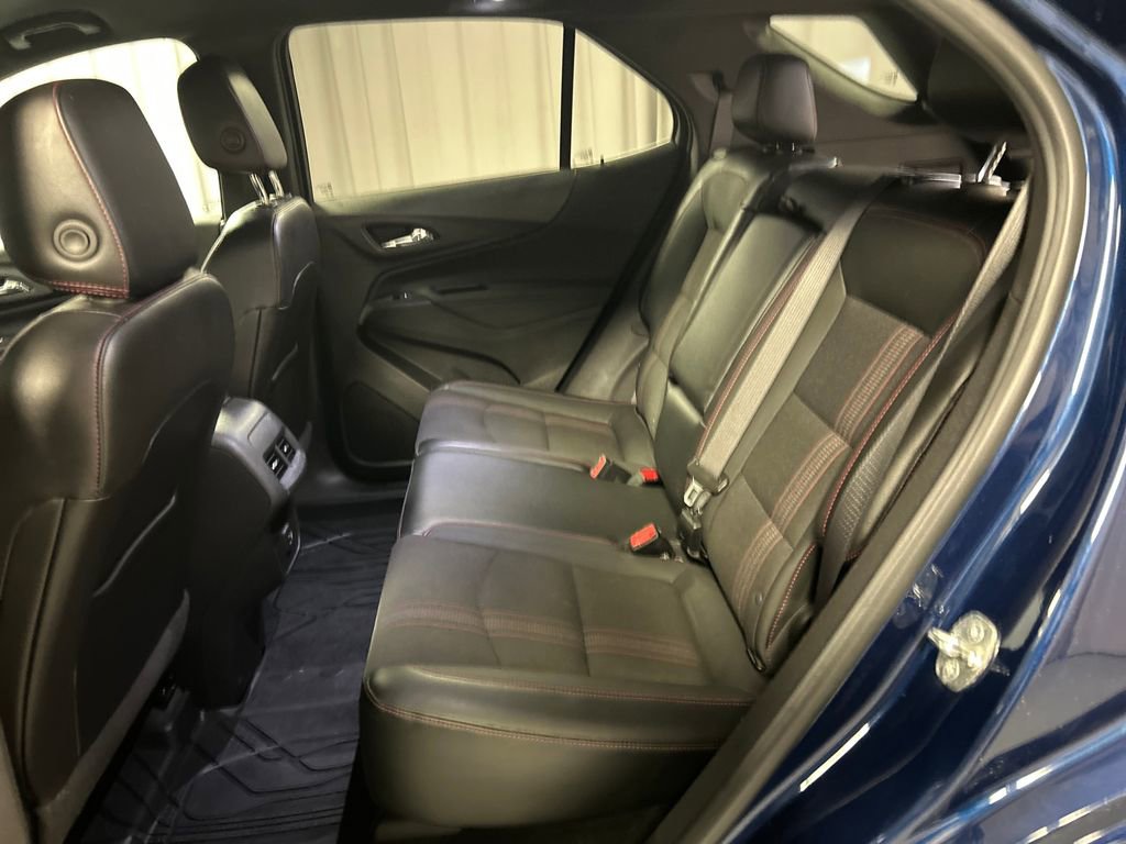 Used 2022 Chevrolet Equinox RS AWD/4WD image 23