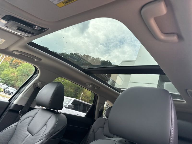 New 2026 Kia Sorento S w/ S Panoramic Sunroof Package image 44