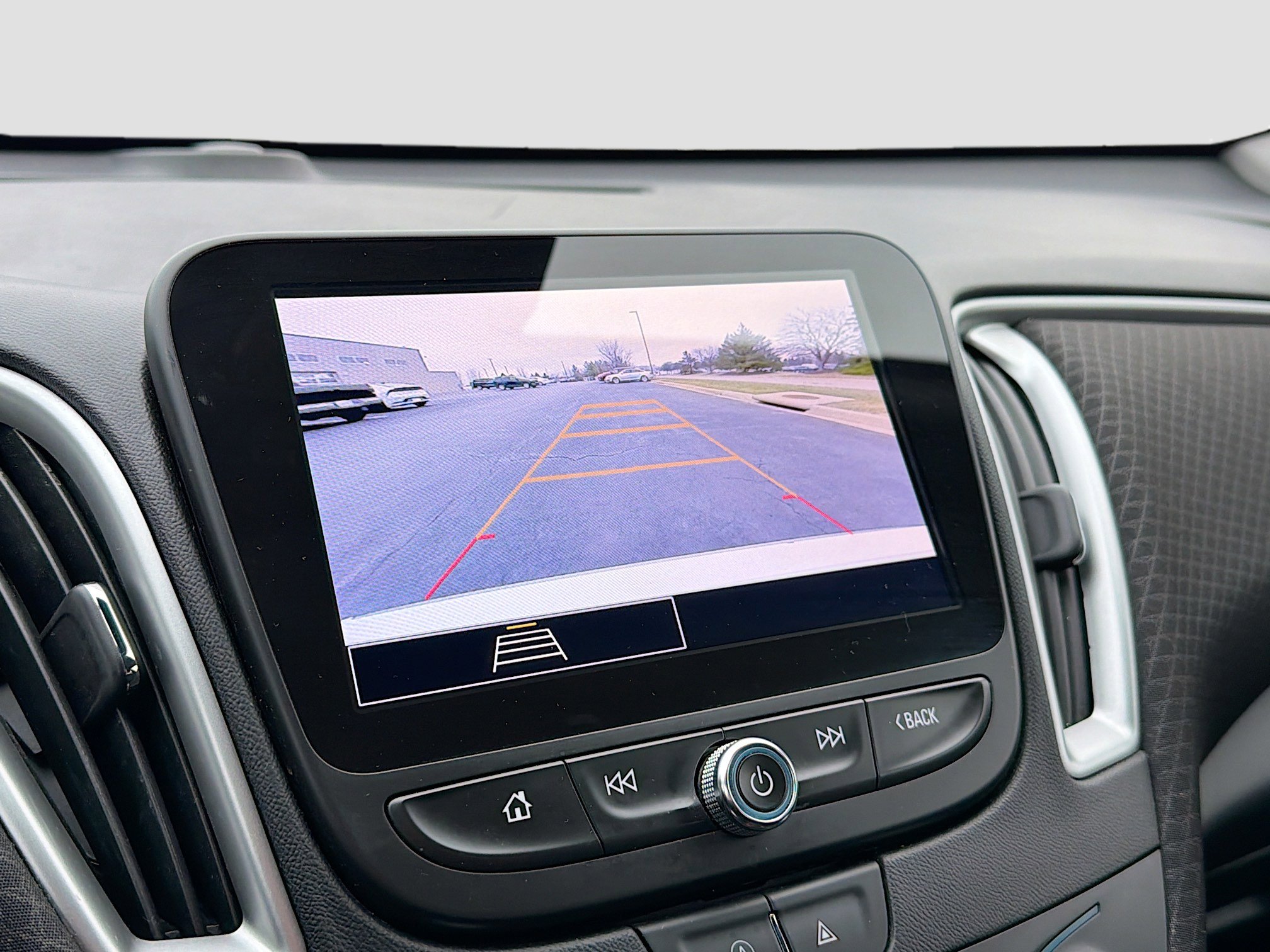 Used 2023 Chevrolet Malibu LS FWD image 15