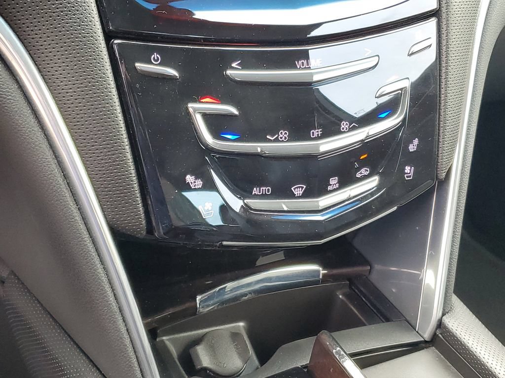 Certified 2016 Cadillac XTS Luxury w/ Driver Awareness Package AWD/4WD image 16