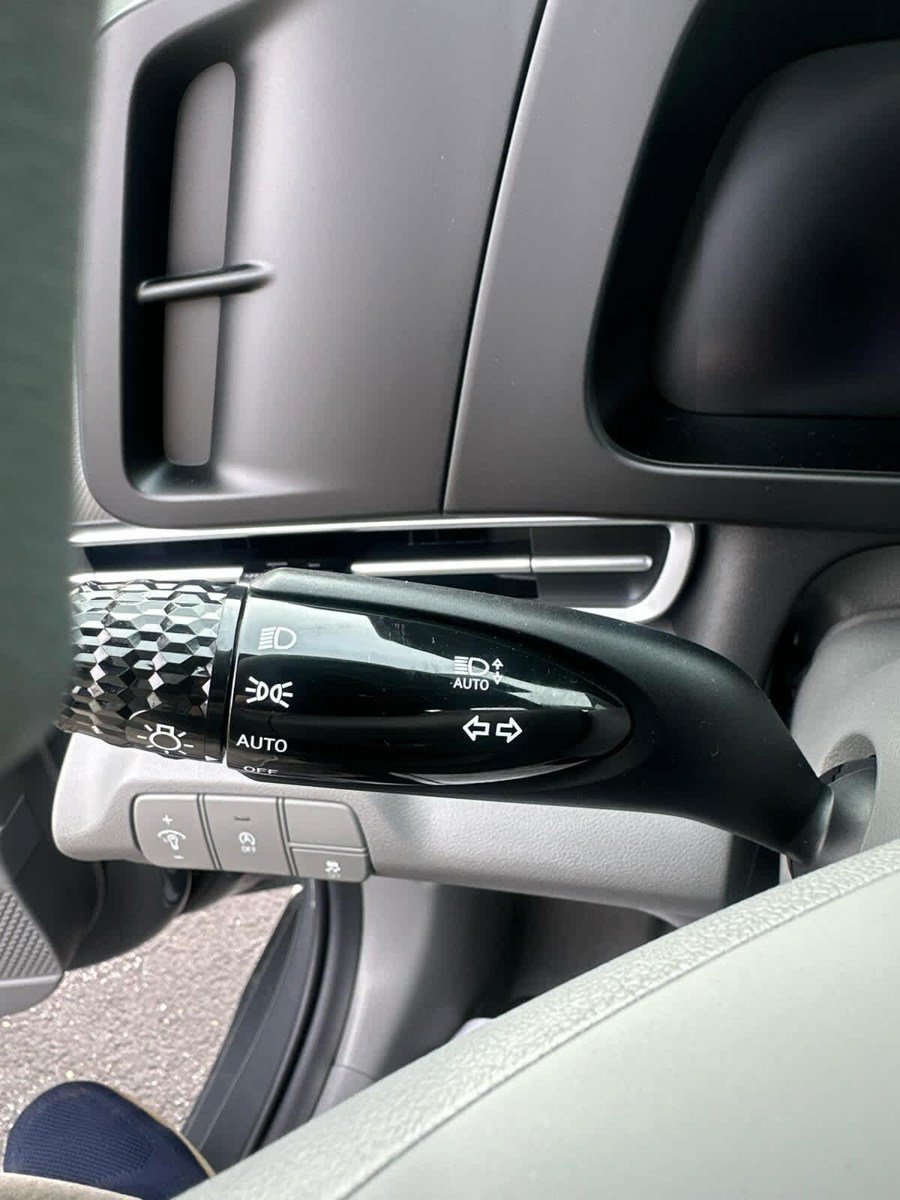 New 2026 Hyundai Elantra SE FWD image 12