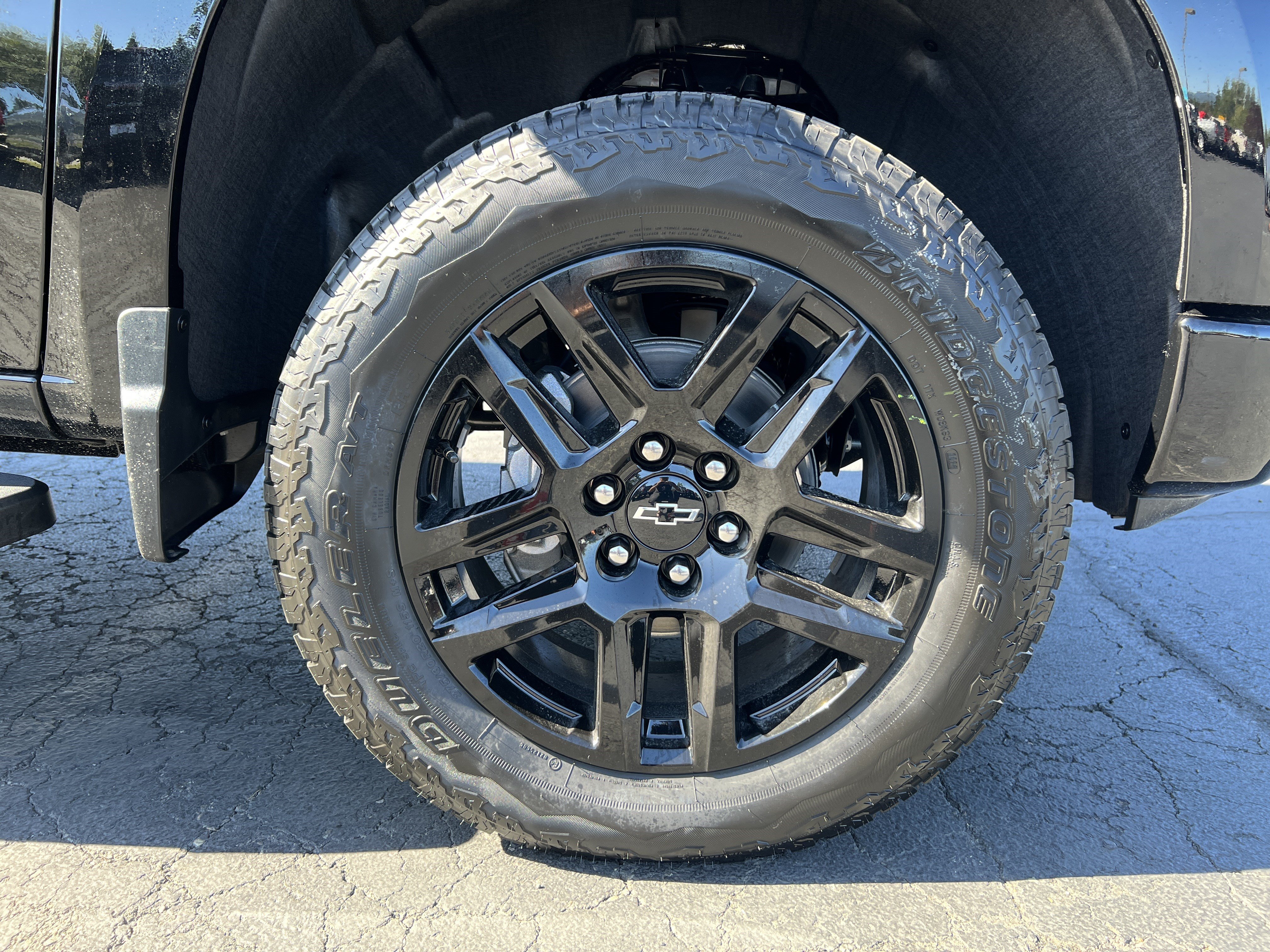 New 2026 Chevrolet Silverado 1500 LT Trail Boss w/ LT Trail Boss Premium Package AWD/4WD image 9