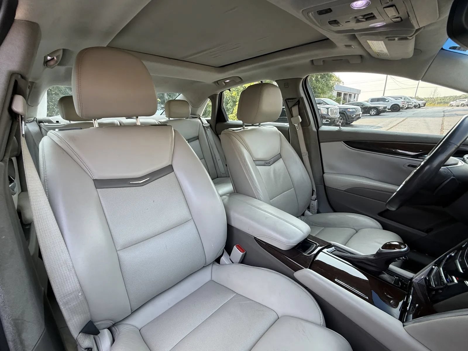Used 2013 Cadillac XTS Platinum AWD/4WD image 11