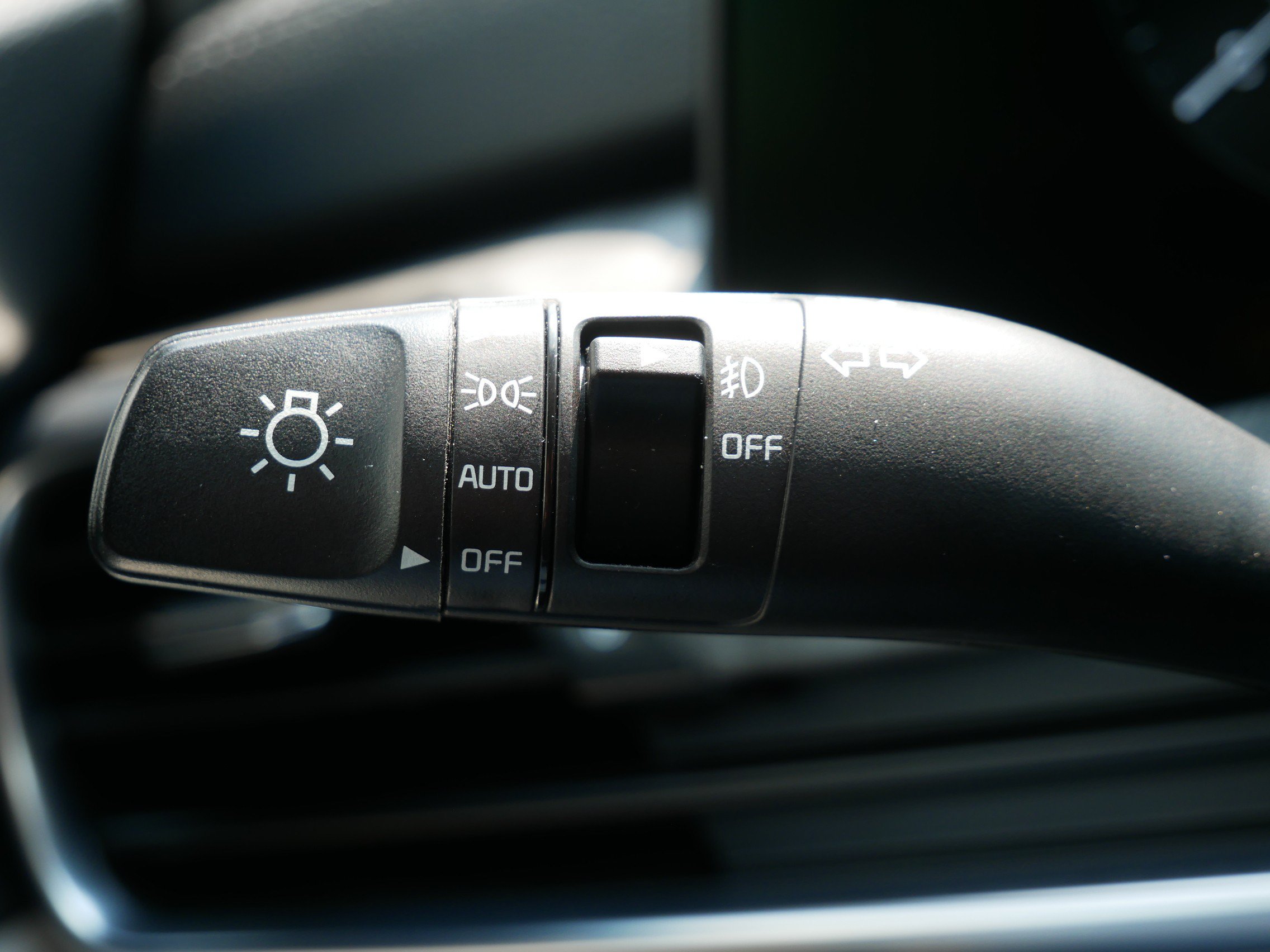 Used 2024 Kia Telluride SX Prestige w/ Towing Package AWD/4WD image 19