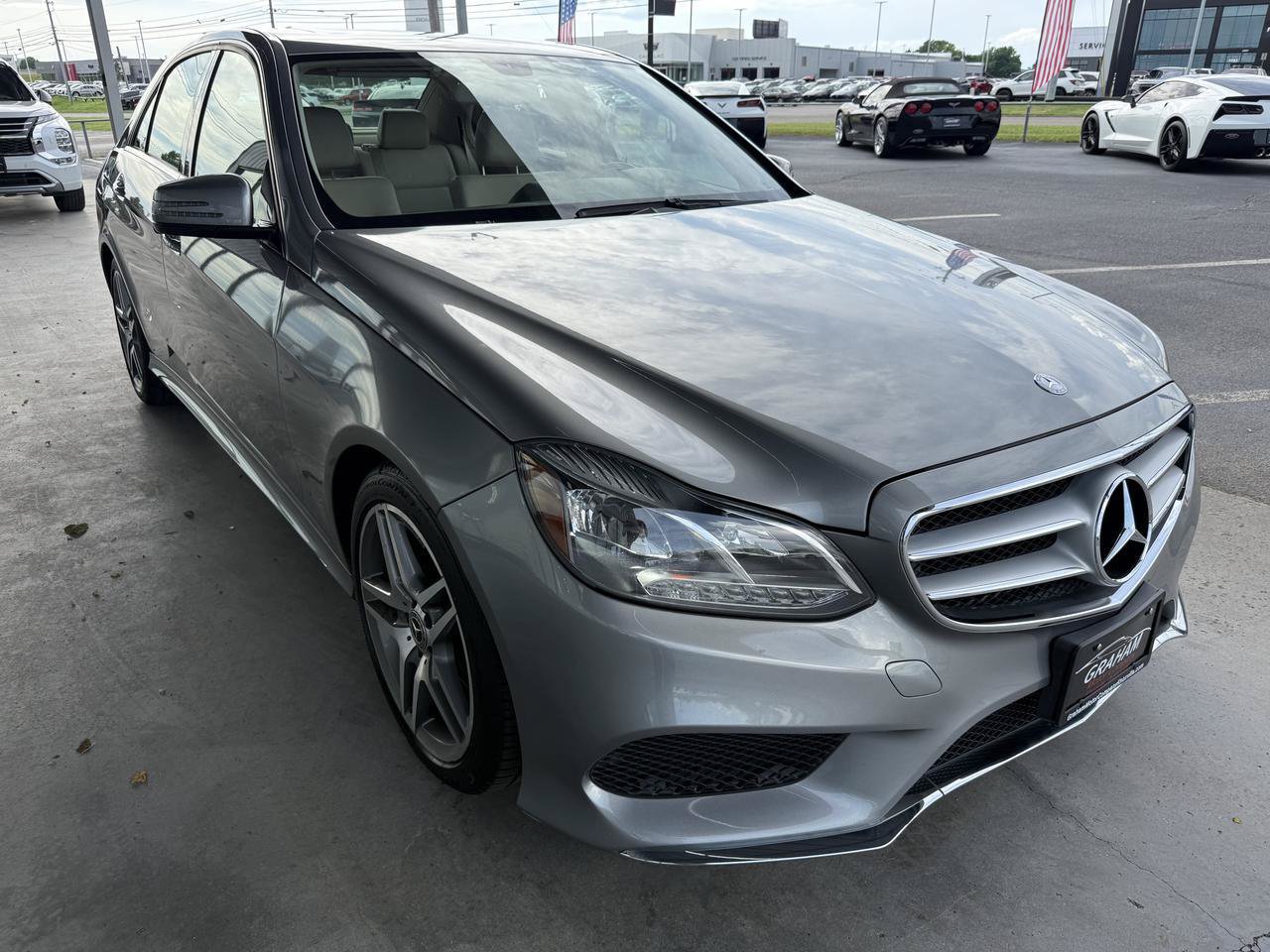 Used 2014 Mercedes-Benz E 350 4MATIC Sport image 3