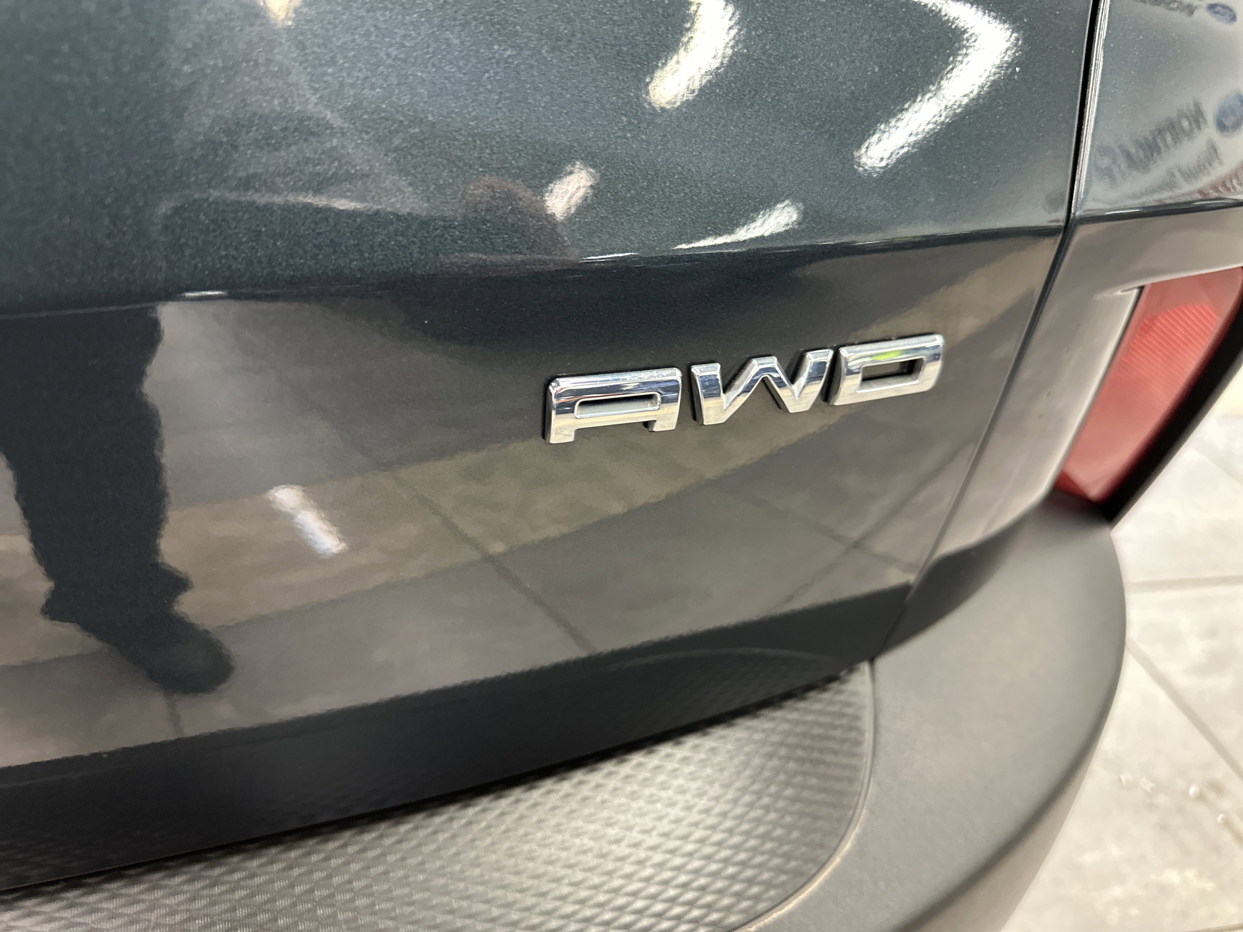 Certified 2022 Ford Escape SE w/ Cold Weather Package image 8