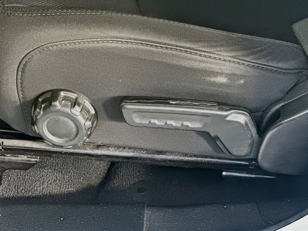 Used 2018 Jeep Wrangler Unlimited Sport S AWD/4WD image 22
