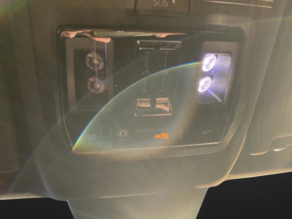 New 2026 Volkswagen Atlas Cross Sport SEL Premium R-Line image 28