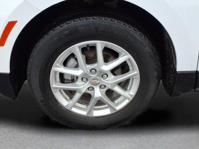 Used 2024 Chevrolet Equinox LS w/ LS Convenience Package image 10