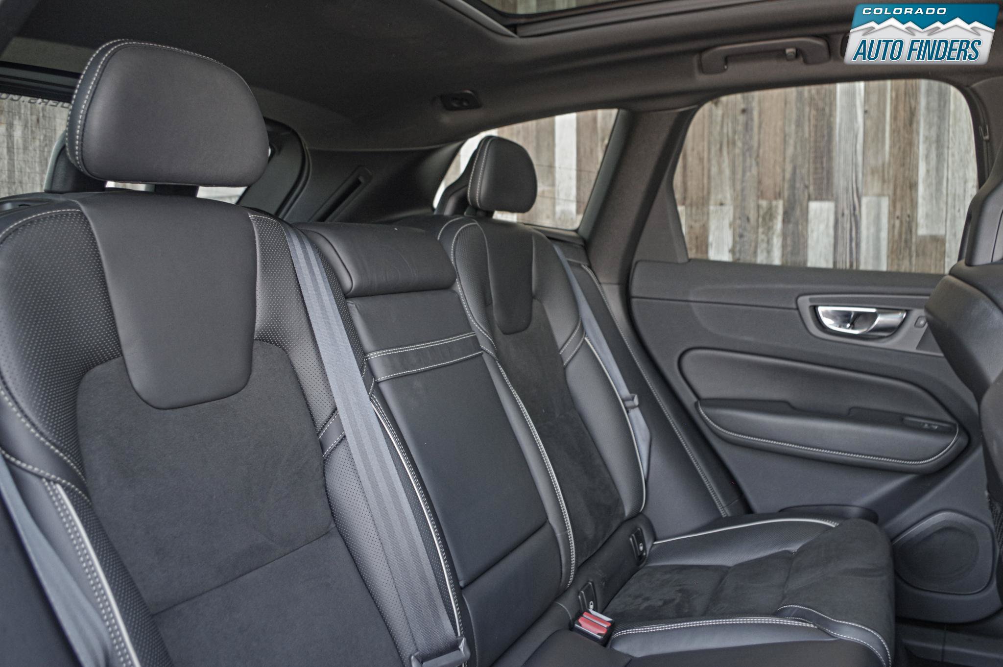 Used 2018 Volvo XC60 T6 R-Design w/ Convenience Package AWD/4WD image 22