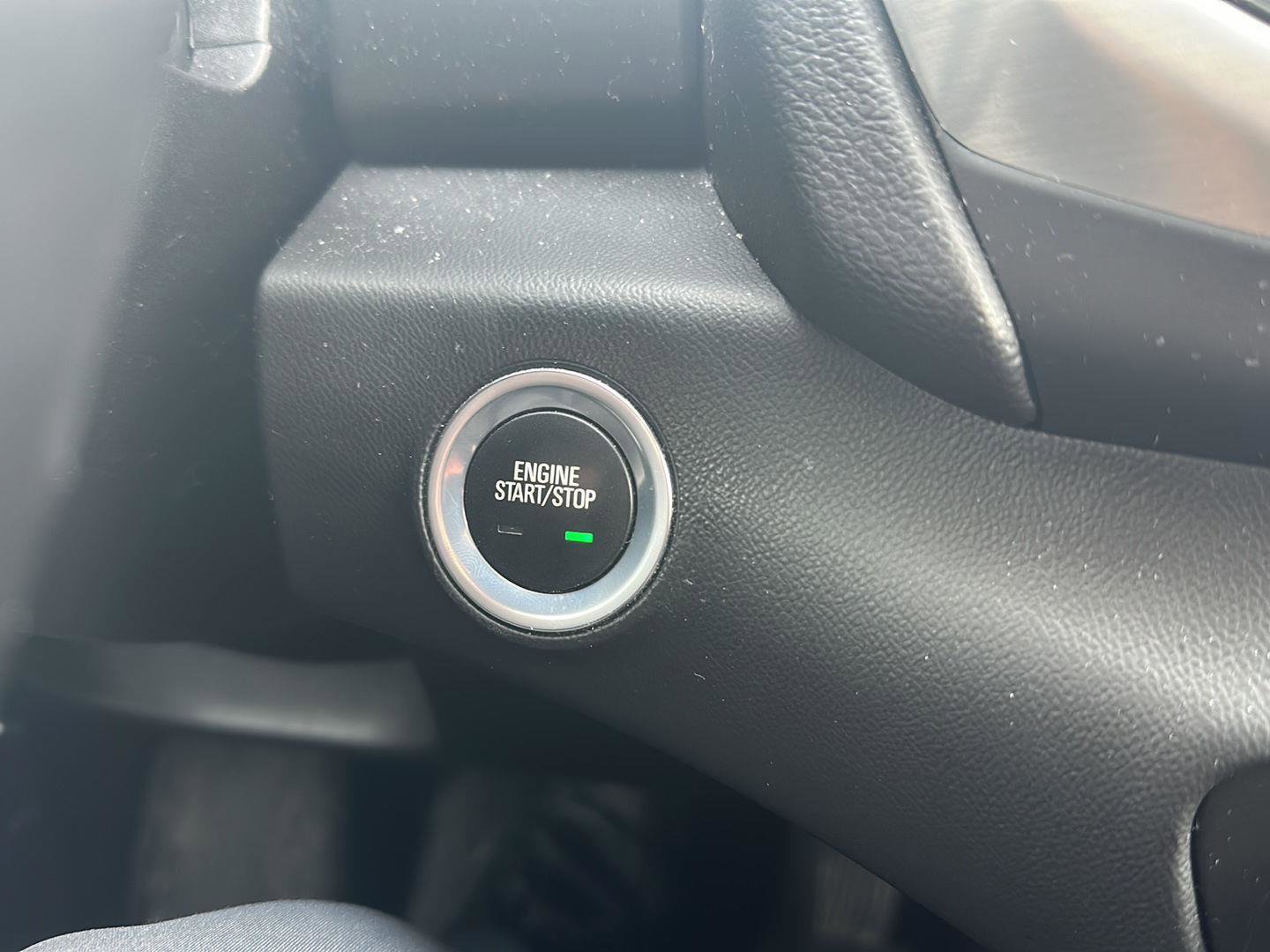 Used 2018 GMC Terrain SLE w/ Driver Convenience Package image 19