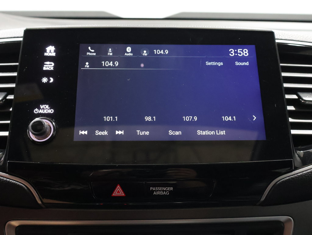 Used 2023 Honda Passport EX-L image 32